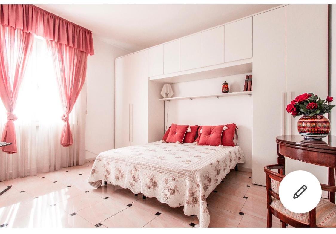 Riva Dei Fiori Apartment Viareggio Exterior foto