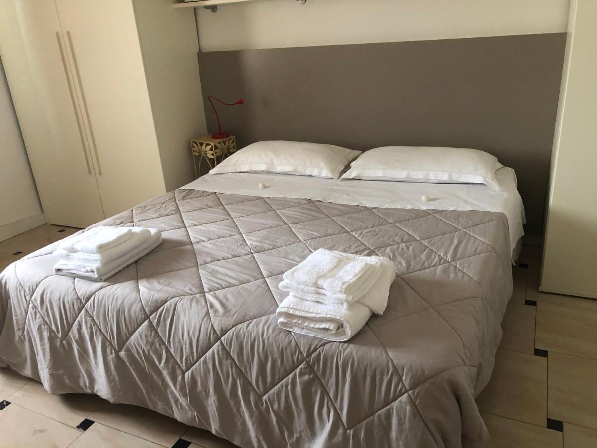 Riva Dei Fiori Apartment Viareggio Exterior foto